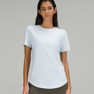 Lululemon Love Crew Tee-Shirt